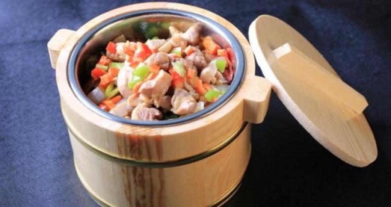 川香木桶飯