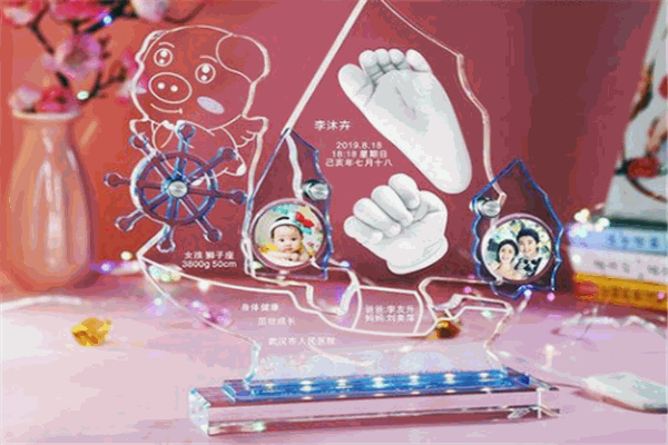 嘻哈寶貝兒童成長紀念品加盟