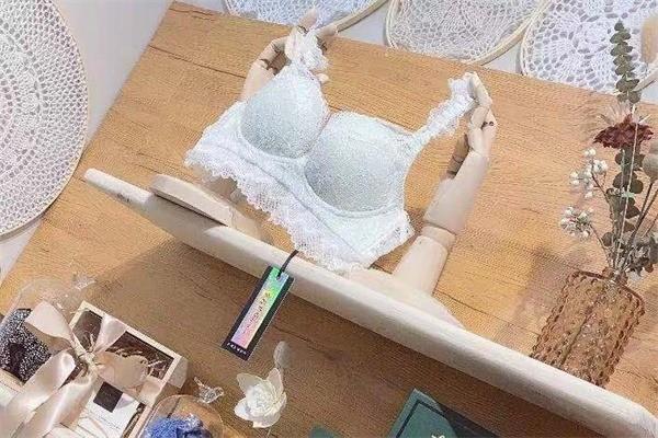 珍芙妮內(nèi)衣加盟