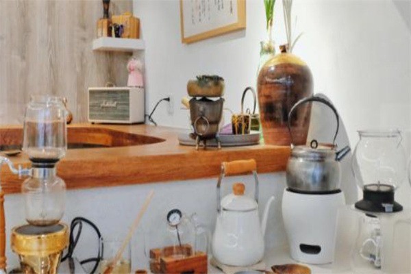 tea funny泡茶店加盟