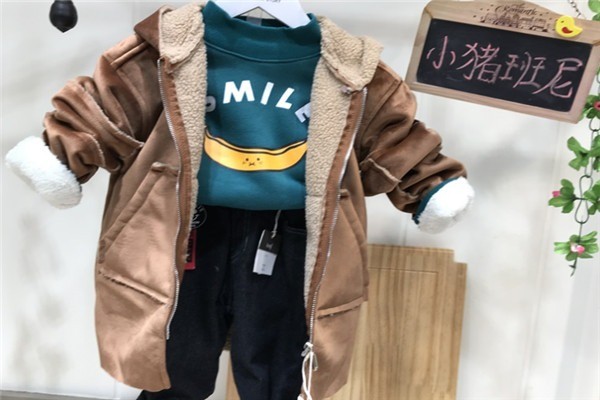 小羊班尼童裝加盟