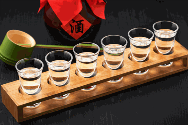 貝州春白酒加盟
