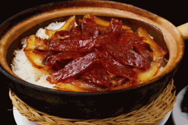 小蠻腰煲仔飯加盟
