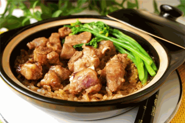 香小煲煲仔飯加盟