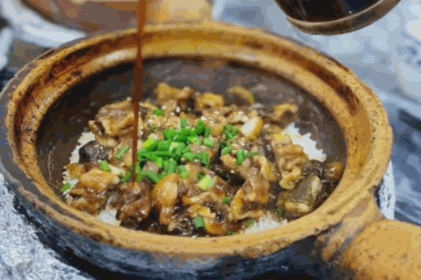 天天見煲仔飯加盟