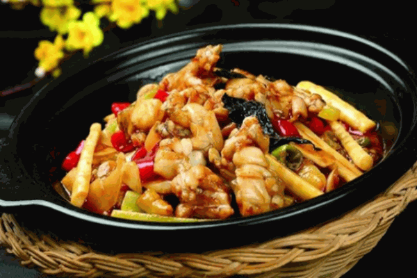 碩興煲仔飯加盟