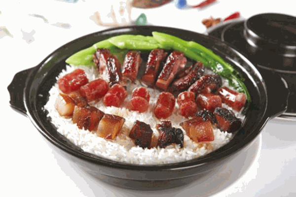 金品煲仔飯加盟