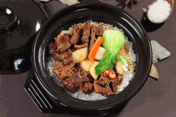 一瞬間煲仔飯加盟