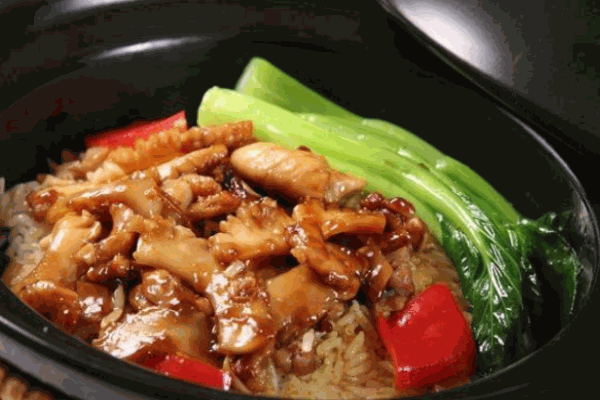 三兄弟煲仔飯加盟