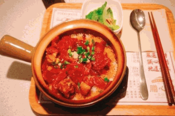 膳品煲仔飯加盟