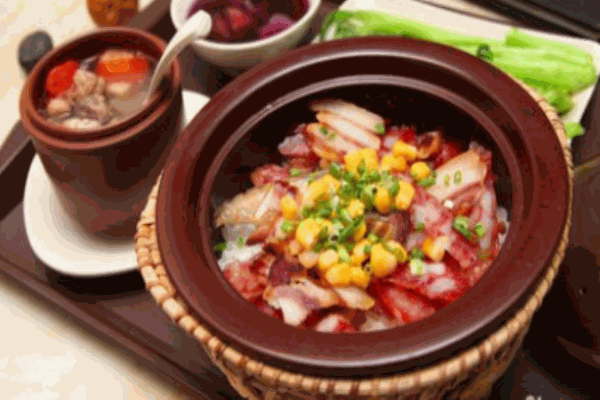 香子煲仔飯加盟