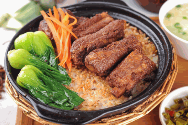 楊煲煲煲仔飯加盟