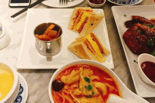 柏臣港式茶餐廳