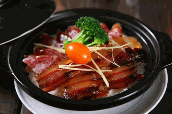 小楊煲仔飯加盟