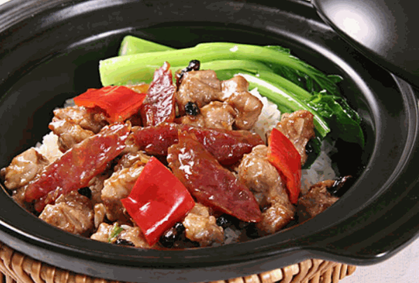 渝洪記煲仔飯