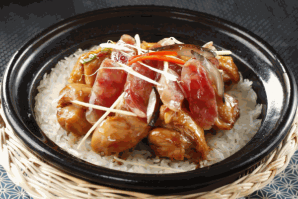 鼎鼎香煲仔飯加盟