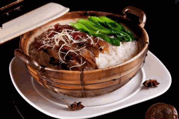 尋味香煲仔飯加盟