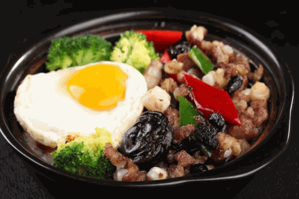 團(tuán)圓煲仔飯加盟