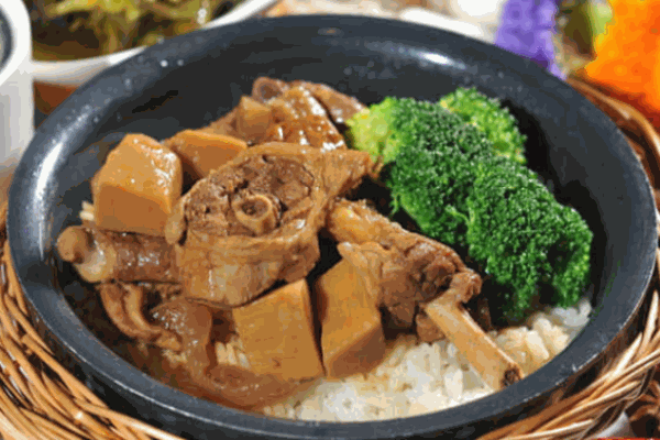 順福煲仔飯加盟