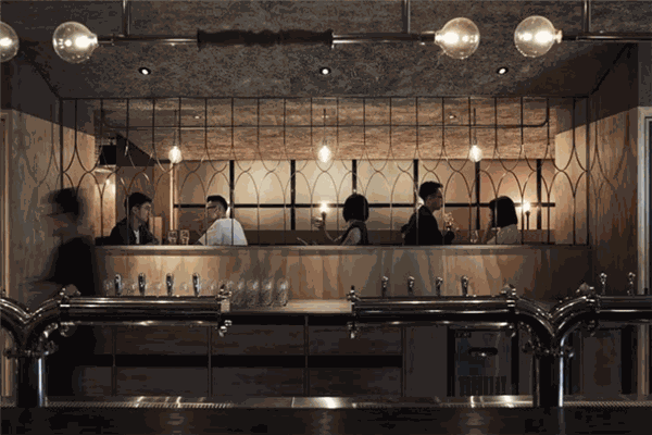 網(wǎng)安小酒館加盟
