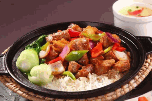 學(xué)友會(huì)煲仔飯加盟