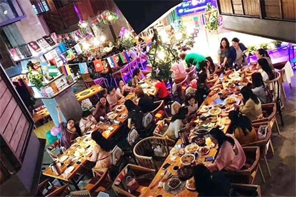 貳麻音樂餐吧加盟