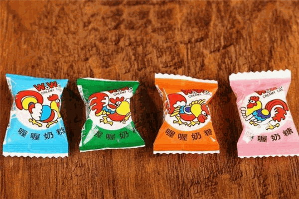 俏美嘴零食加盟