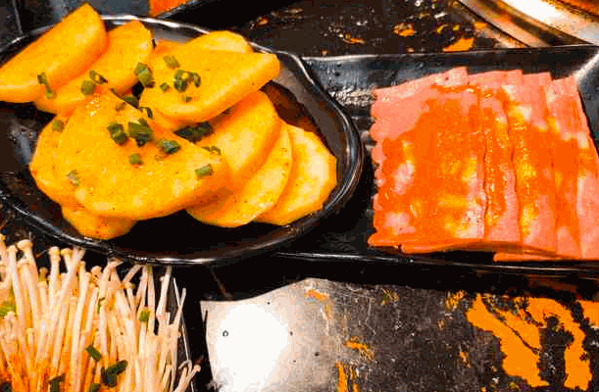 青云炭火烤肉
