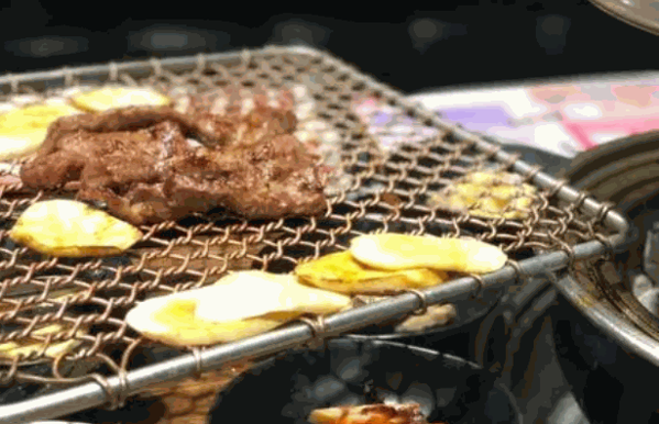 卿古炭火烤肉