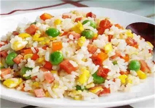 弟兒門(mén)炒飯加盟