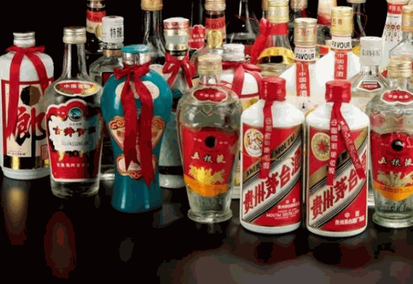 藍之尊白酒