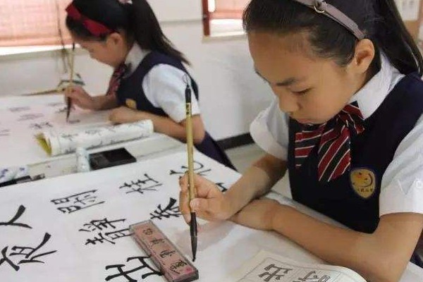 劉大為書法加盟