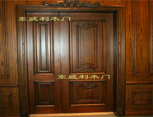 東威利門(mén)業(yè)