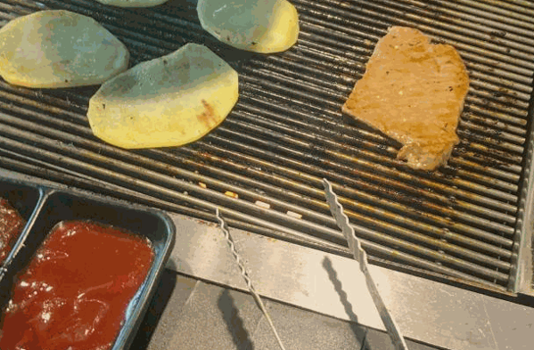 麻浦拳頭玉米烤肉