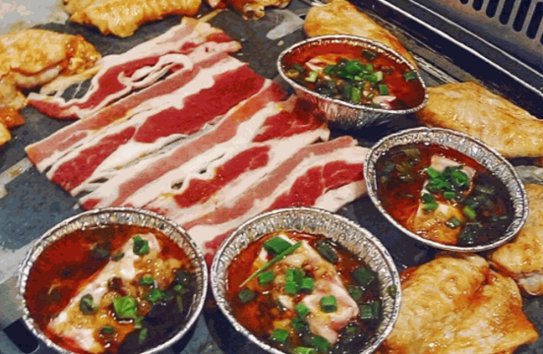 城中無限自助烤肉火鍋