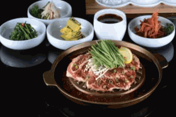  慶北韓餐