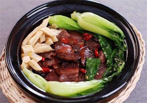 杰杰煲仔飯加盟