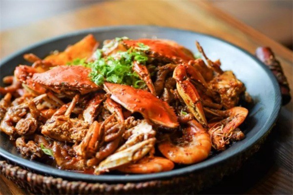 大雄肉蟹煲