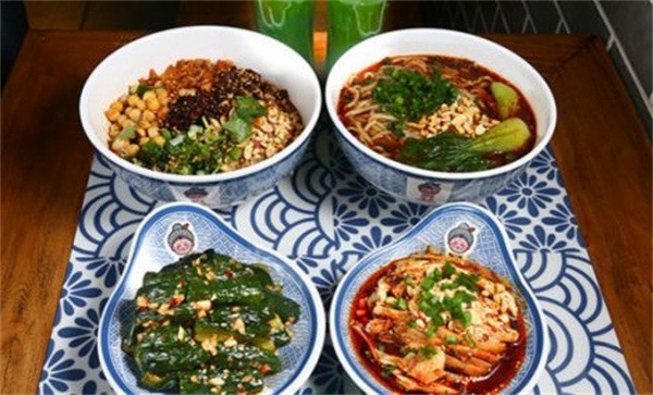貓婆重慶小面