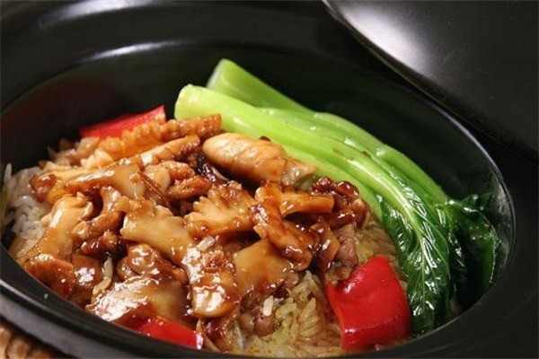 春香煲仔飯加盟