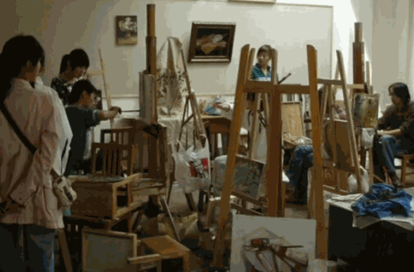 青卓畫(huà)室