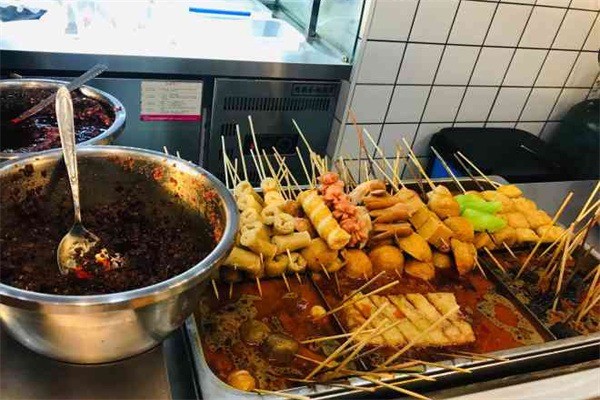 李敏麻辣燙加盟