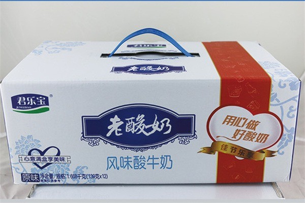 君樂寶老酸奶加盟