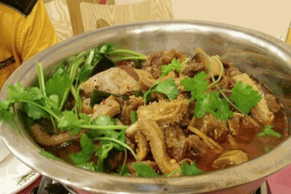 笨牛牛雜火鍋