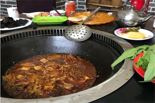 久久隆柴火大鍋臺加盟