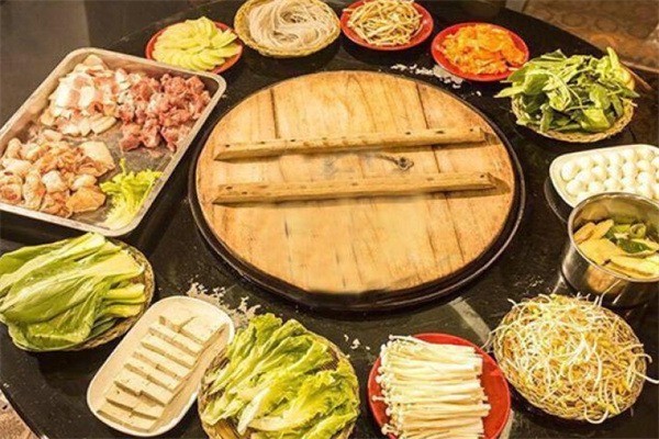 趙記農(nóng)家大鍋臺(tái)加盟
