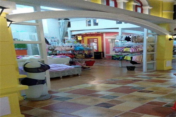 小時代母嬰店