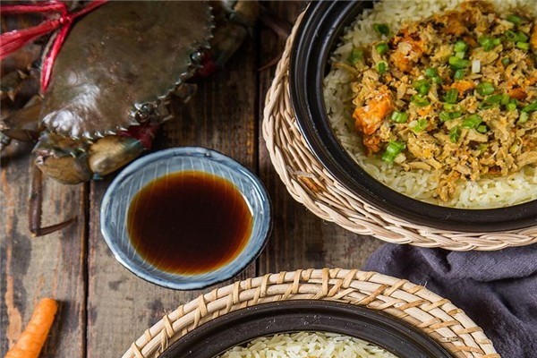 天天鮮煲仔飯加盟