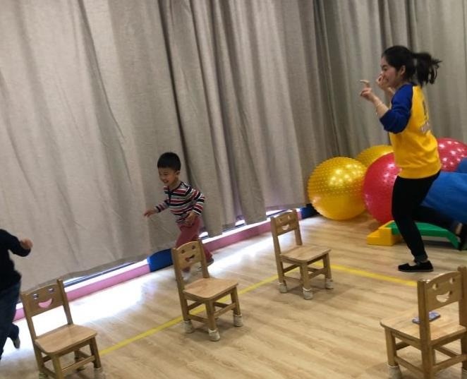 璞佳國(guó)際童年教育
