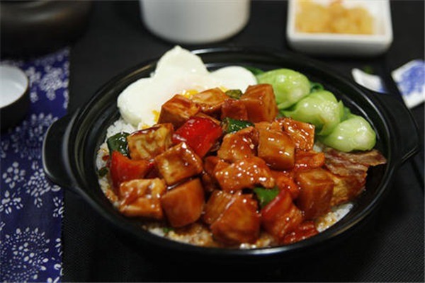真不同煲仔飯加盟